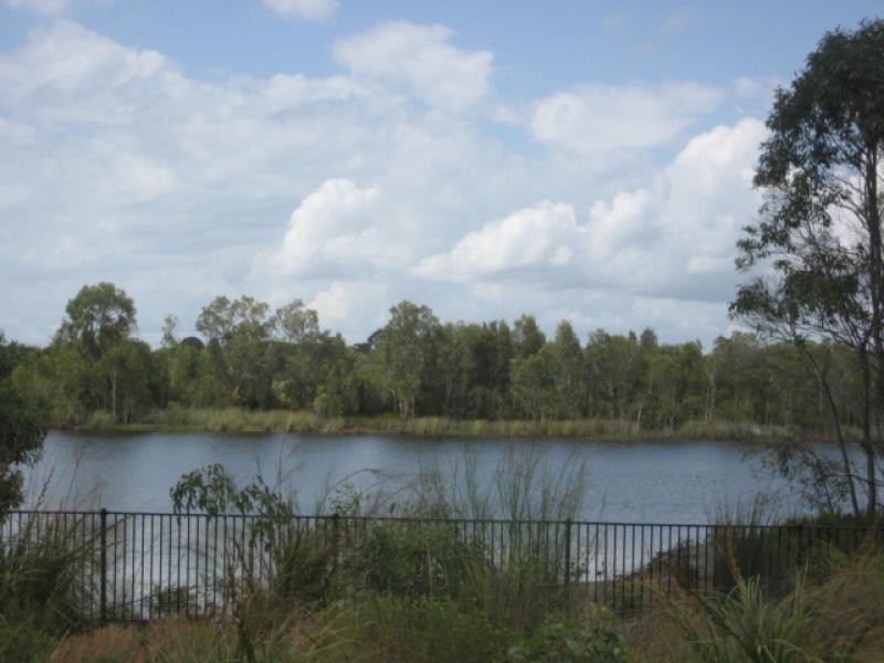 63 Sandheath Place, Ningi QLD 4511