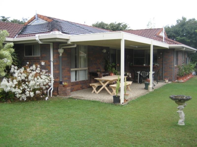 Sandstone Point QLD 4511