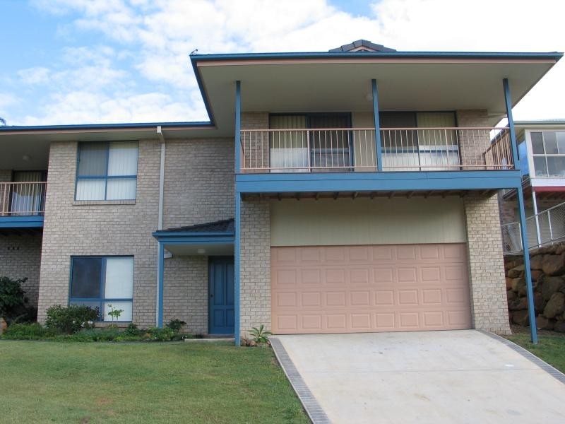12 Firewheel Way, Banora Point NSW 2486