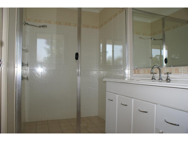 34 Benson Street, Piggabeen NSW 2486