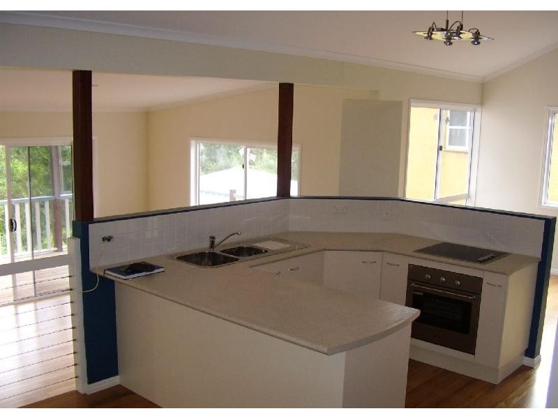 2 Shady Lane, Banora Point NSW 2486