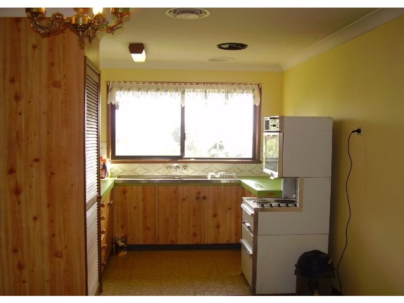 36 PIONEER PARADE, Banora Point NSW 2486