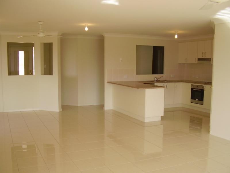 5 Wren Court, Tweed Heads South NSW 2486