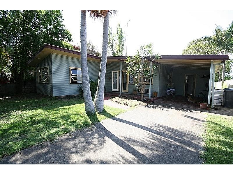 3 LLOYD STREET, Tweed Heads South NSW 2486