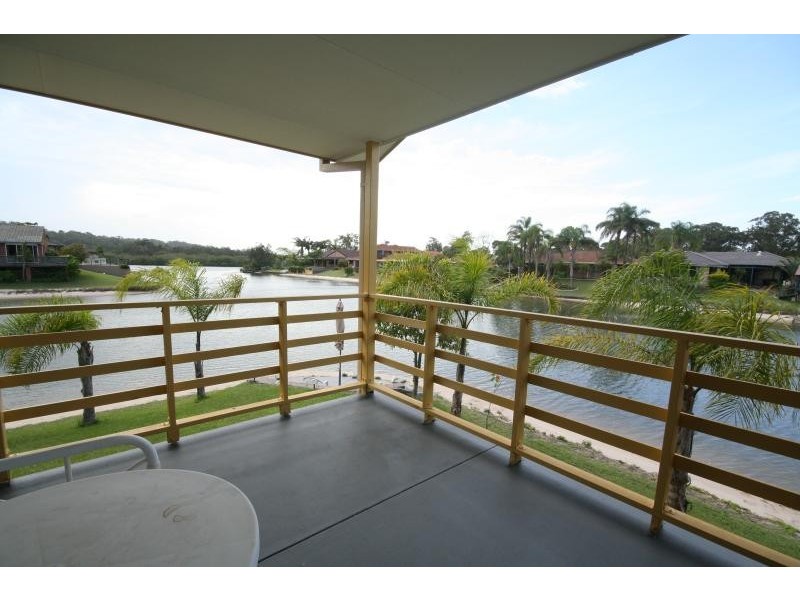 11 TATTLER COURT, Tweed Heads West NSW 2485