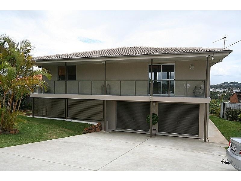 15 LAURA STREET, Banora Point NSW 2486