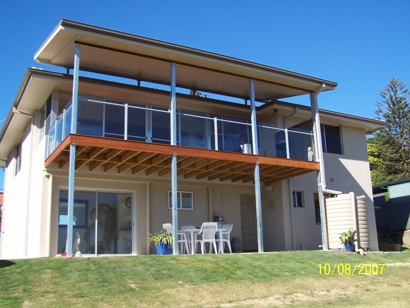 15 LAURA STREET, Banora Point NSW 2486