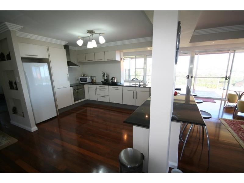 15 LAURA STREET, Banora Point NSW 2486