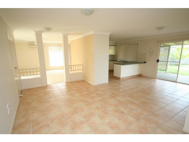 5 NEW FARM PLACE, Banora Point NSW 2486