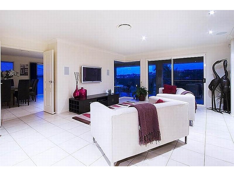 247 DARLINGTON DRIVE, Banora Point NSW 2486