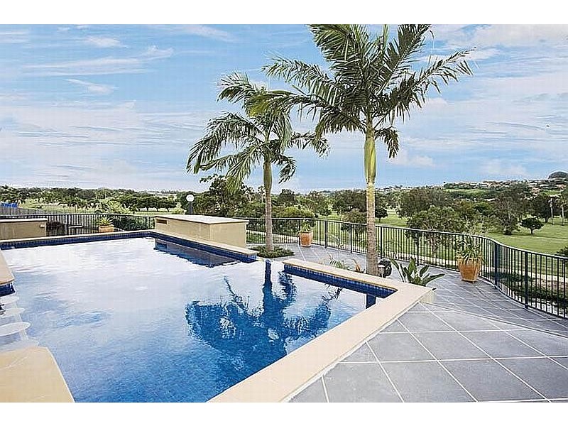 247 DARLINGTON DRIVE, Banora Point NSW 2486