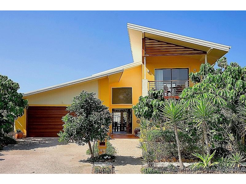 3 EBONY COURT, Casuarina NSW 2487