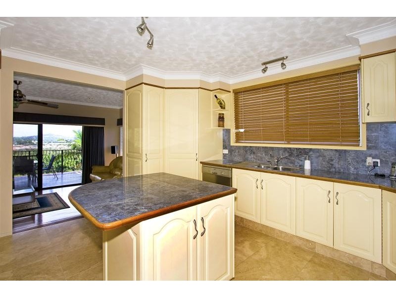 43 Laura Street, Banora Point NSW 2486