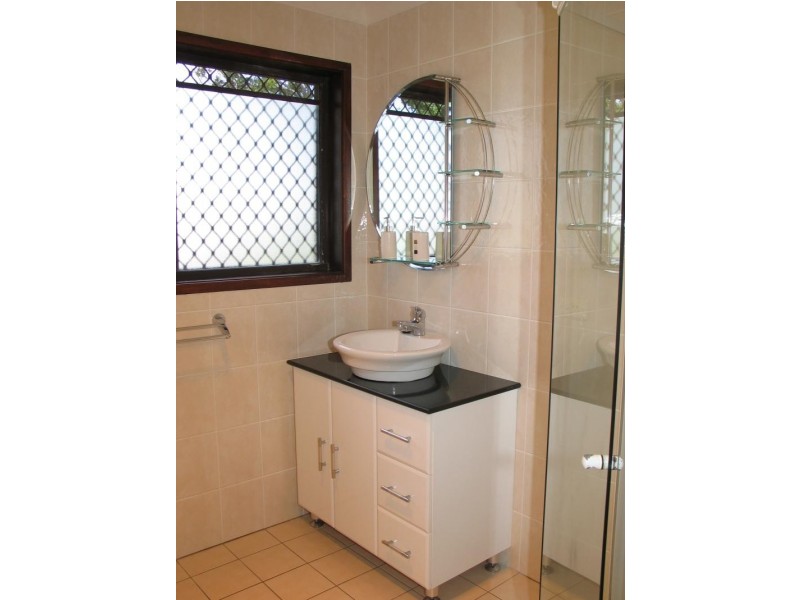 Unit 2/76 Blundell Boulevard, Tweed Heads South NSW 2486