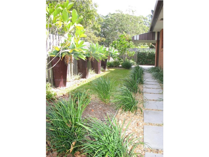 Unit 2/76 Blundell Boulevard, Tweed Heads South NSW 2486