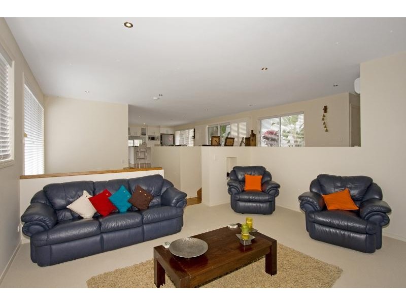 76 BOTANICAL CIRCUIT, Banora Point NSW 2486