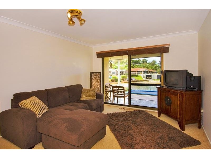 3 CAPTAINS WAY, Banora Point NSW 2486
