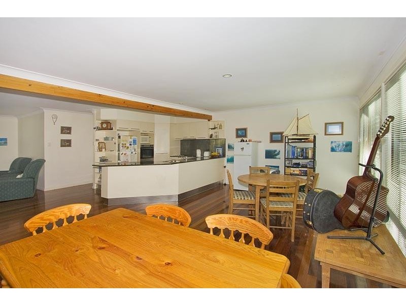 101 Dutton Street, Coolangatta QLD 4225