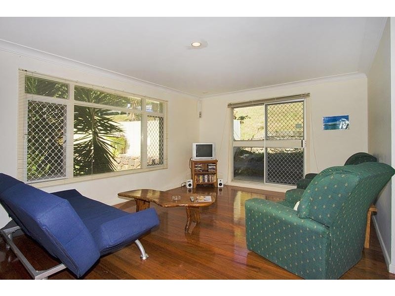 101 Dutton Street, Coolangatta QLD 4225