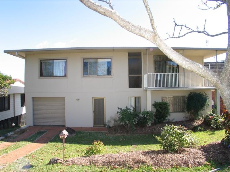 64 HILLCREST AVENUE, Tweed Heads South NSW 2486