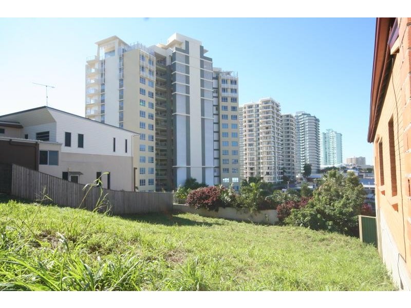 8 Garrick Street, Coolangatta QLD 4225