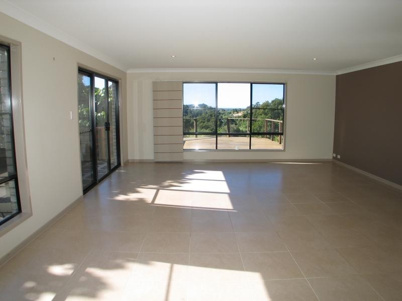 11 Bolwarra Crescent, Bilambil Heights NSW 2486