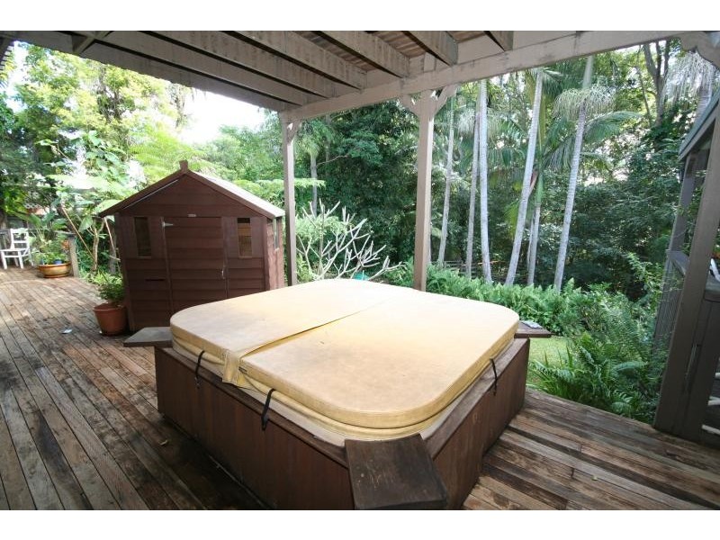 40 Amaroo Drive, Banora Point NSW 2486