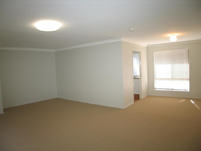 20 Oakland Parade, Banora Point NSW 2486