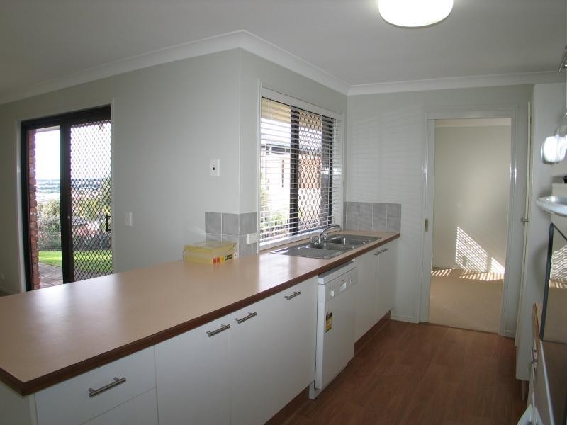 20 Oakland Parade, Banora Point NSW 2486