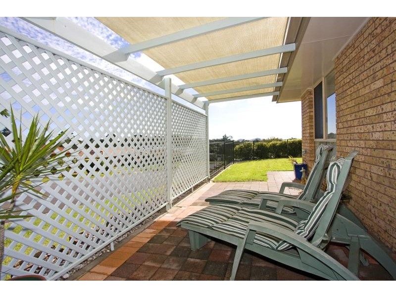 1 CHESTNUT DRIVE, Banora Point NSW 2486