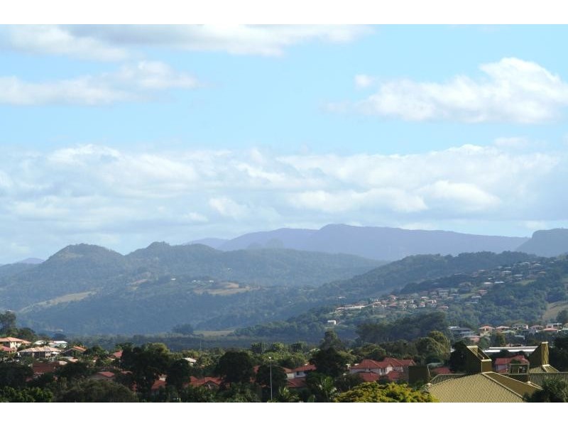 31 ST ANDREWS WAY, Banora Point NSW 2486