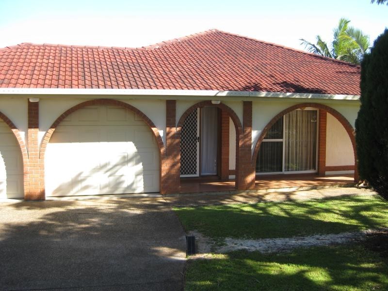 5 Elsie Street, Banora Point NSW 2486