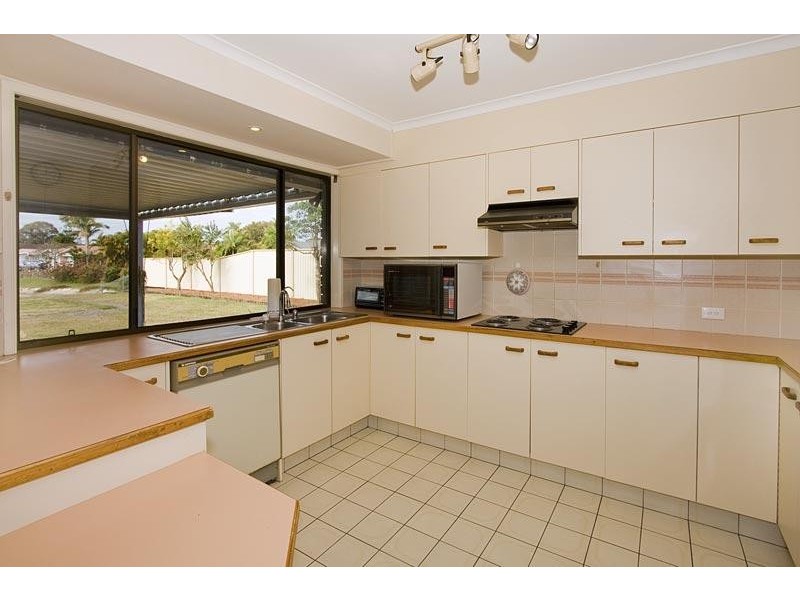 33 PLOVER PLACE, Tweed Heads West NSW 2485