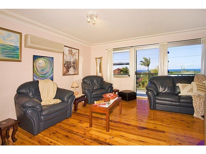 63 PIONEER PARADE, Banora Point NSW 2486