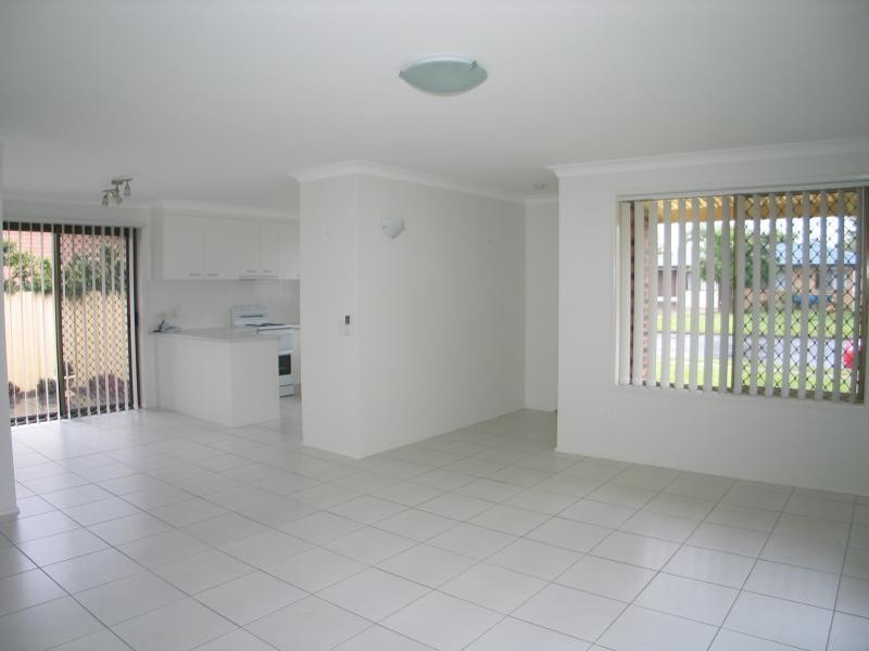 Unit 1/96 Blundell Boulevard, Tweed Heads South NSW 2486