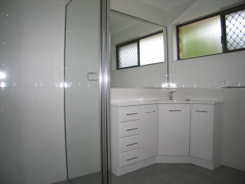 Unit 1/96 Blundell Boulevard, Tweed Heads South NSW 2486