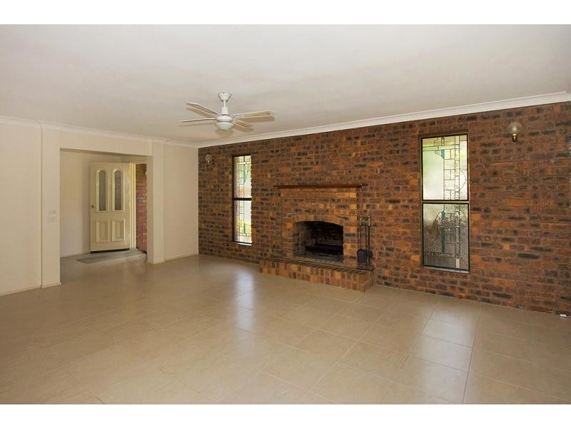 17 DURIGAN PLACE, Banora Point NSW 2486