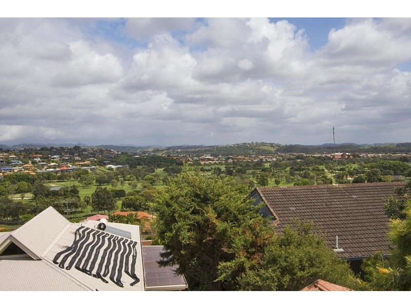 17 DURIGAN PLACE, Banora Point NSW 2486