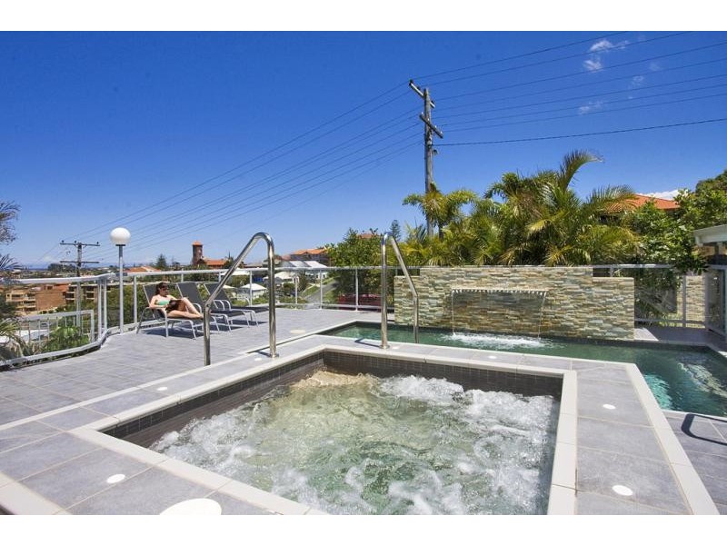 4/129 Musgrave Street, Kirra QLD 4225