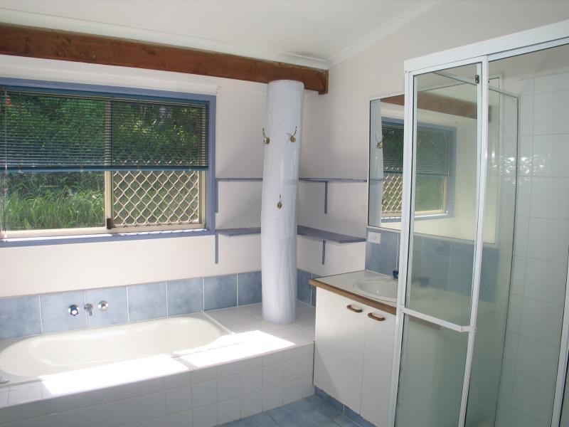 5 Fairway Drive, Banora Point NSW 2486