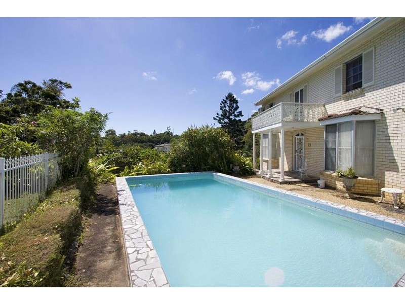 28 Ballow Street, Coolangatta QLD 4225