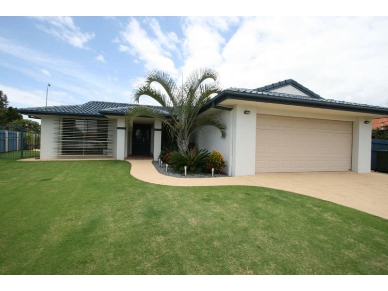 13 Brighton Street, Banora Point NSW 2486