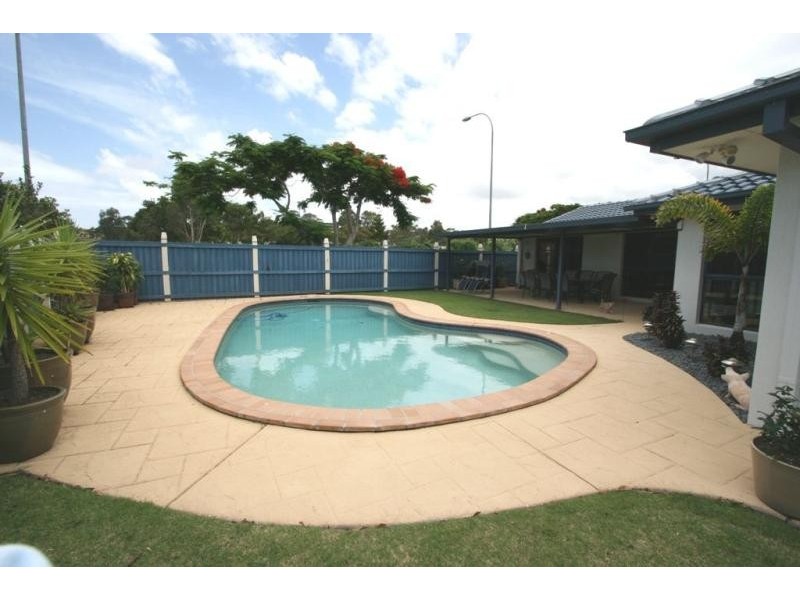 13 Brighton Street, Banora Point NSW 2486