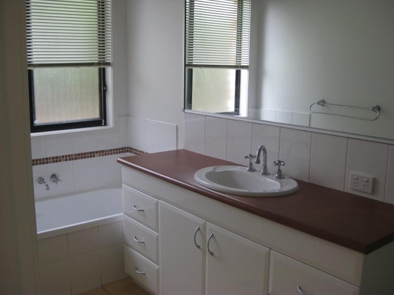 2 Triton Street, Tweed Heads South NSW 2486