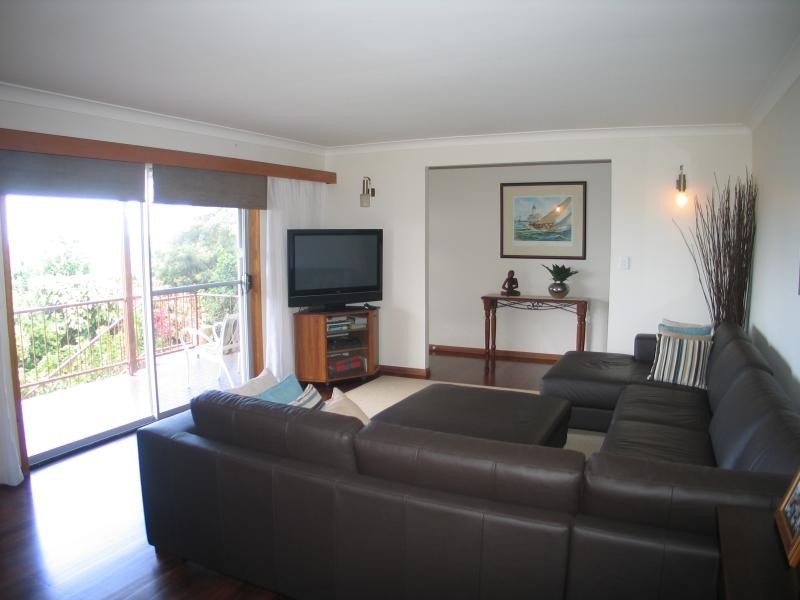 19 Old Ferry Road, Banora Point NSW 2486