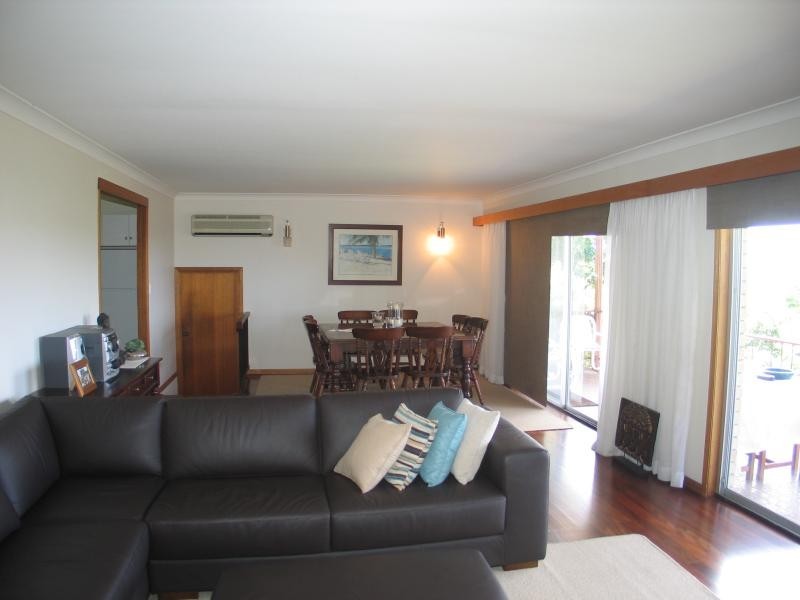 19 Old Ferry Road, Banora Point NSW 2486