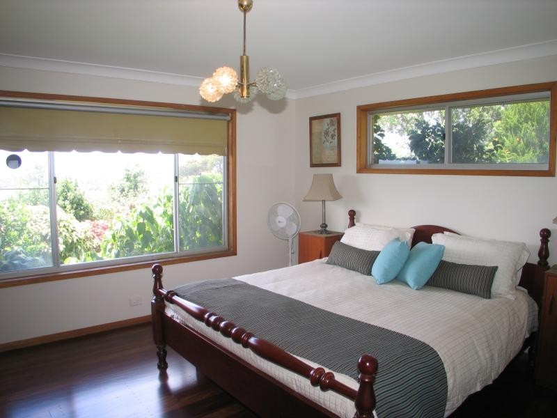 19 Old Ferry Road, Banora Point NSW 2486