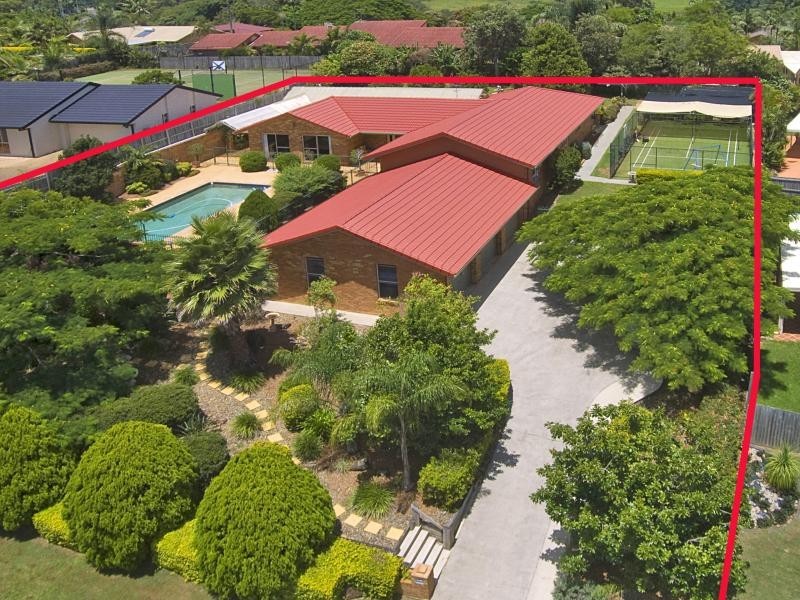 11 Jarrah Place, Banora Point NSW 2486