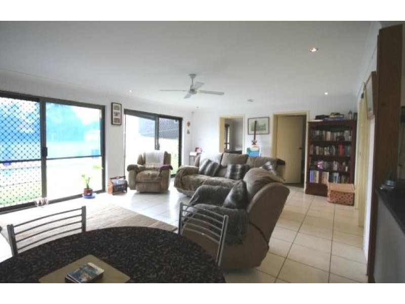 81 Jacaranda Avenue, Tweed Heads West NSW 2485