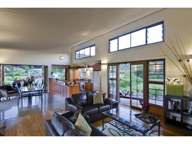 21 Village Way, Currumbin Valley QLD 4223